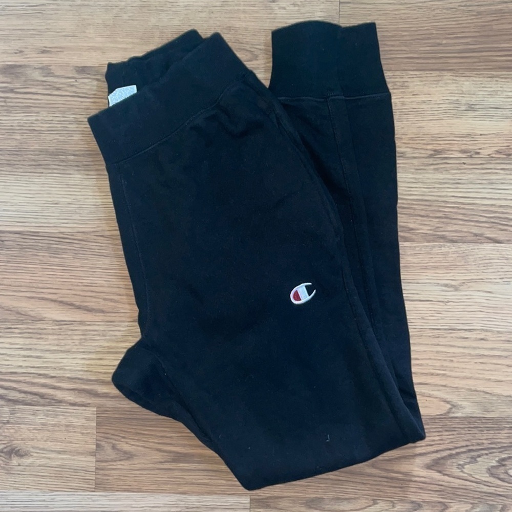 Champion black sweatpants/joggers. Boys size small
